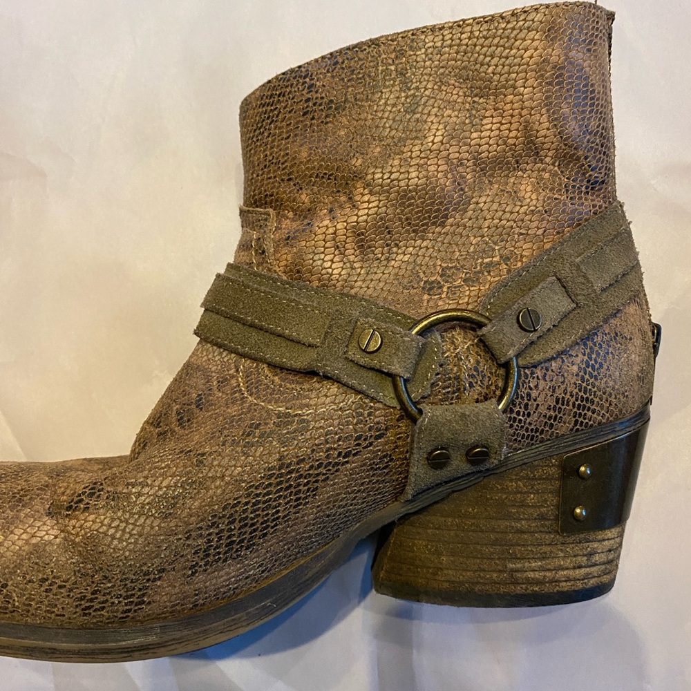 Brown Leather Harness Ankle Boots with Bronzed Hardware Detailing - Picture 12 of 16